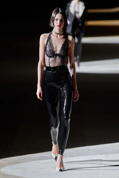 Look 6
